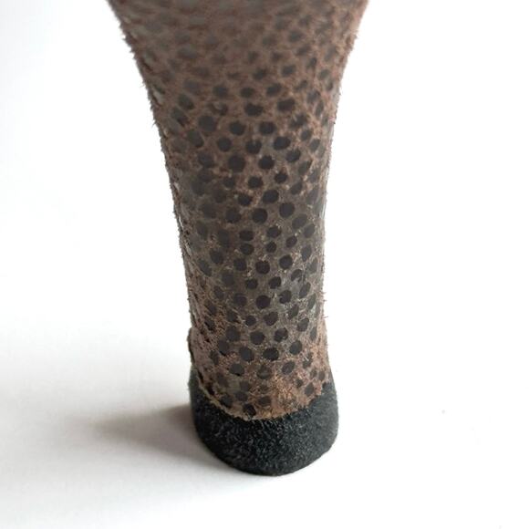 Isola Pisces Ruched Bootie Heels Shimmery Brown Lizard Pattern 9.5 - Picture 10 of 13